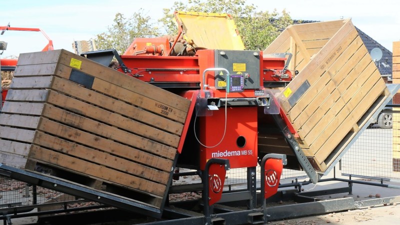 miedema-mb-55-box-filler-1536x1093-1699268368Ma9ne.jpg