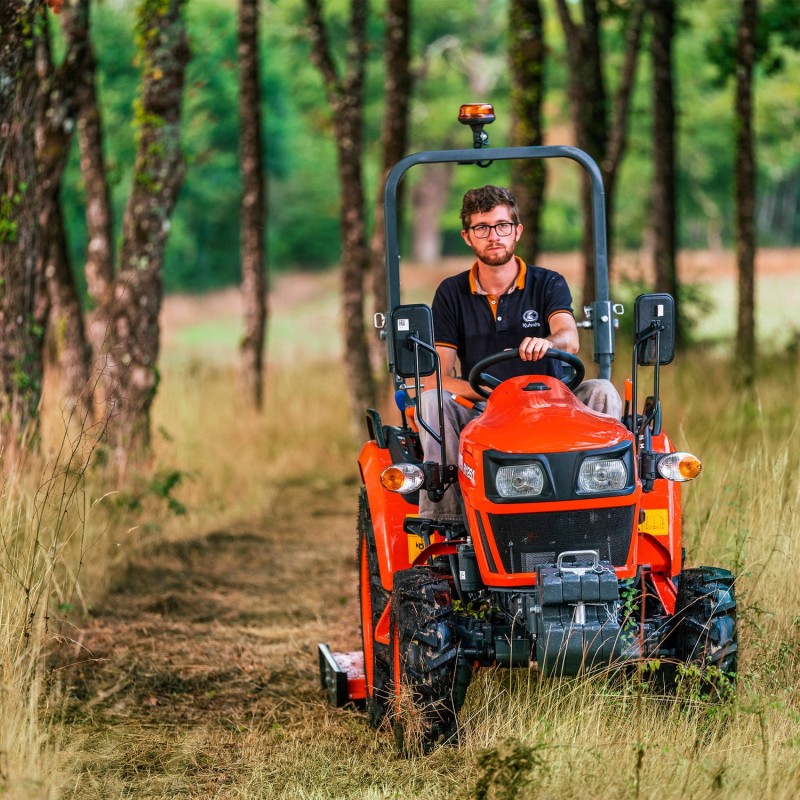 Kubota_EK-1261_1.jpg