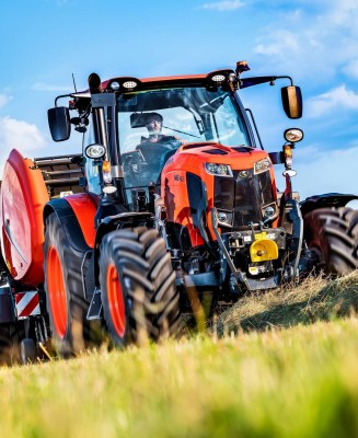 M6002_baler_Grass_front_dynamic.jpg